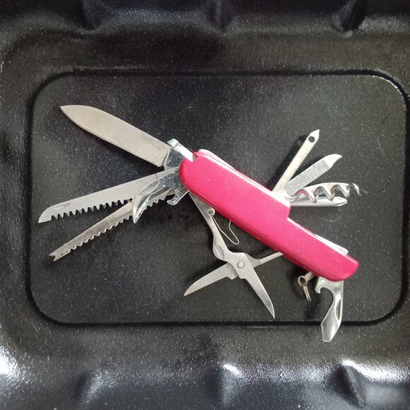 Pocket Multitool - Picture 2 of 5